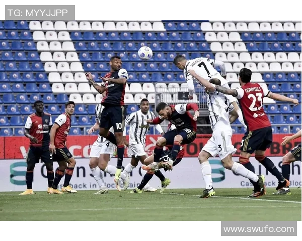 尤文图斯主场大胜卡利亚里,C罗梅开二度助球队豪取三分,继续保持领先优势